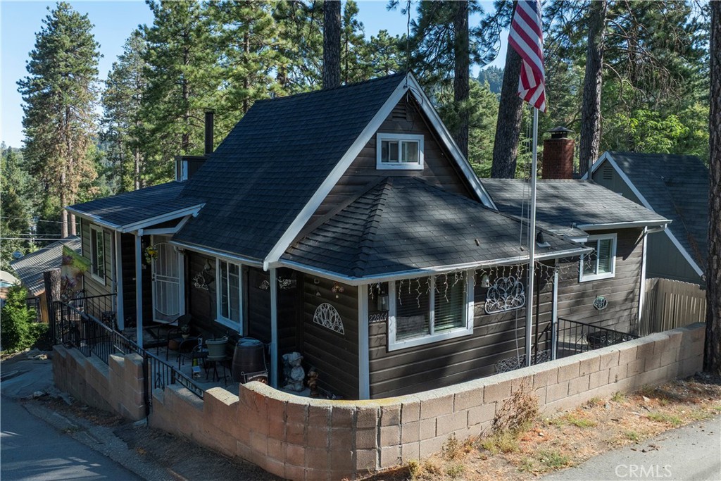 Crestline (CRES) - Residential
