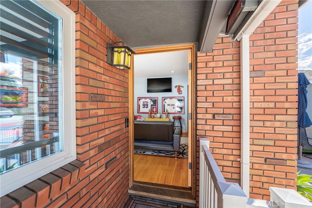 Carson Park/Long Beach (CLB) - Residential