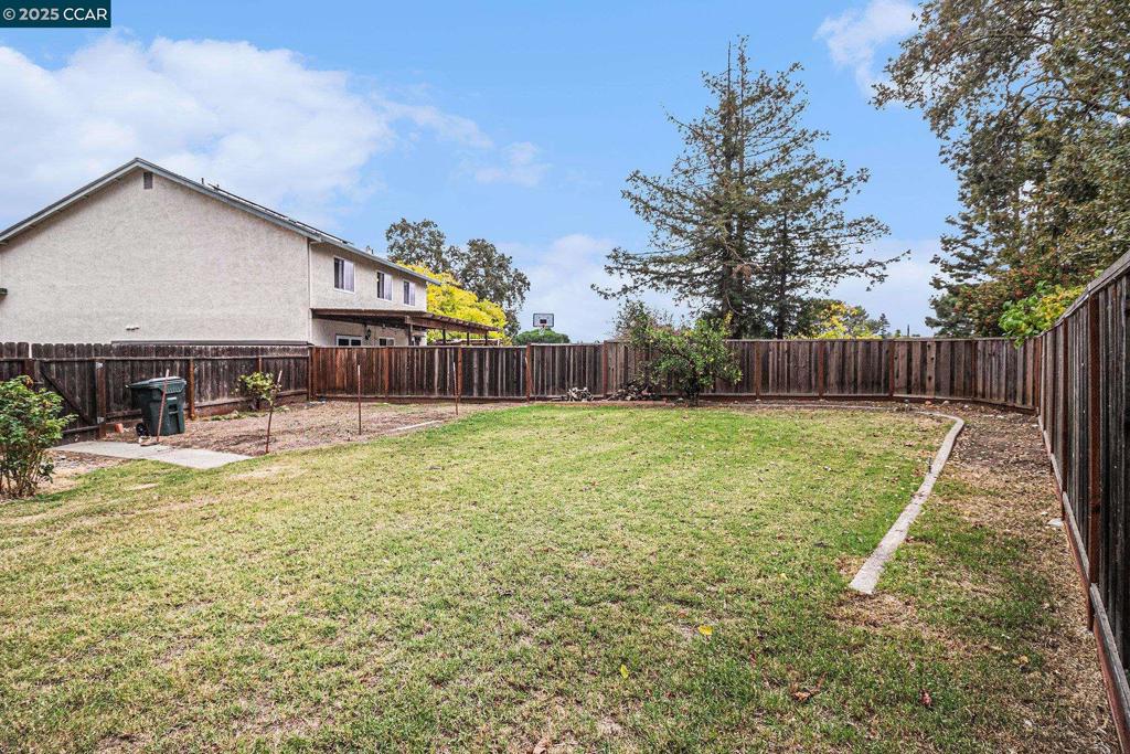 VILLAGE OAKS - Residential