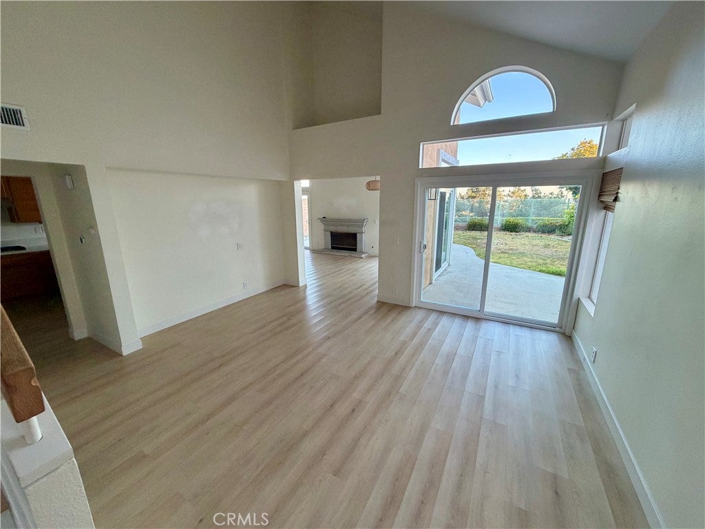 828 E Davidson Court