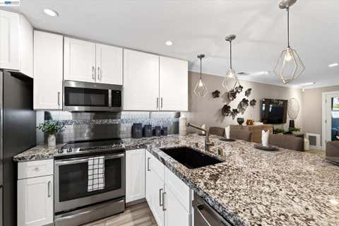 Photo of 4125 Amberwood Cir CIR, Pleasanton, CA 94588 (MLS # 41146319)