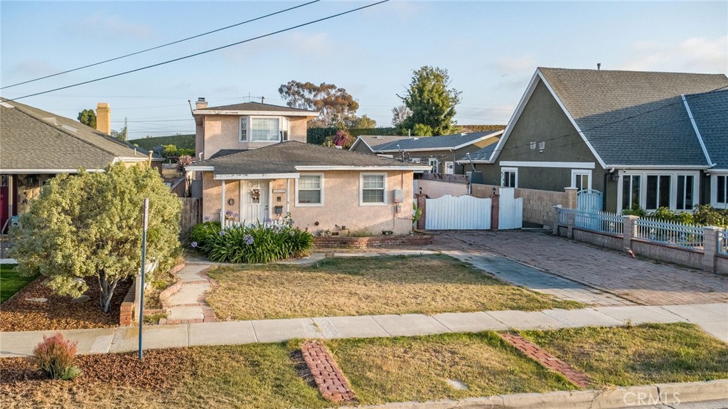 3920 171st Street Street W