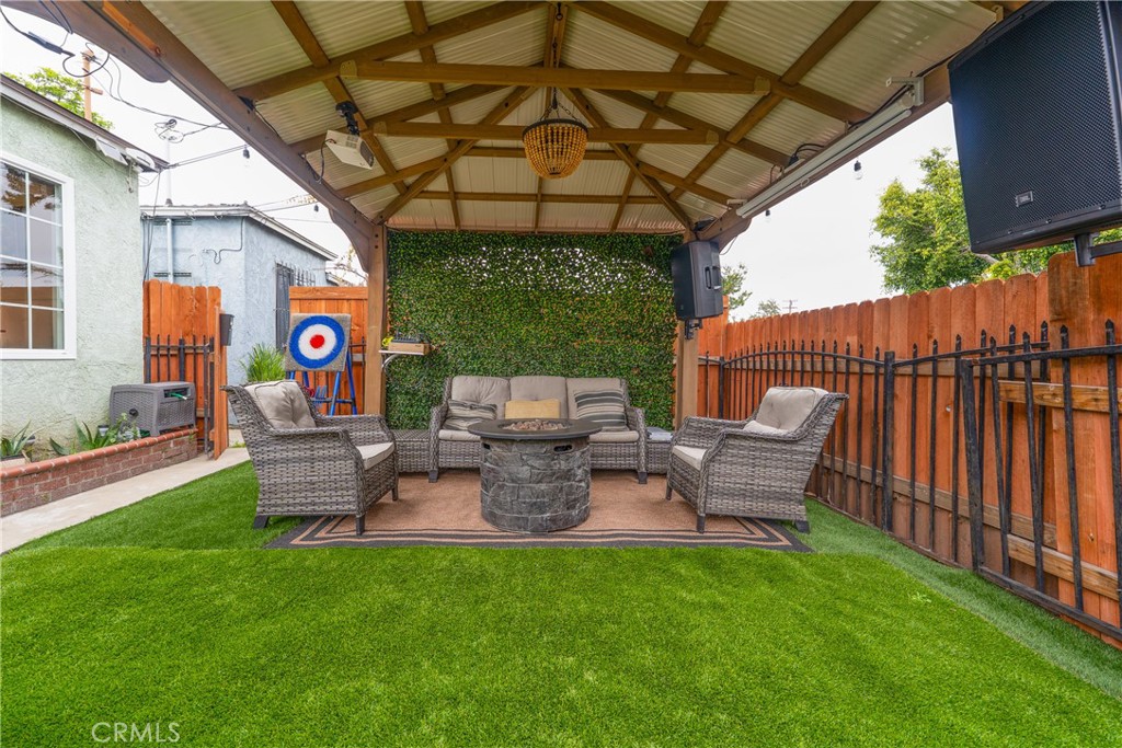 115 N Magnolia Court