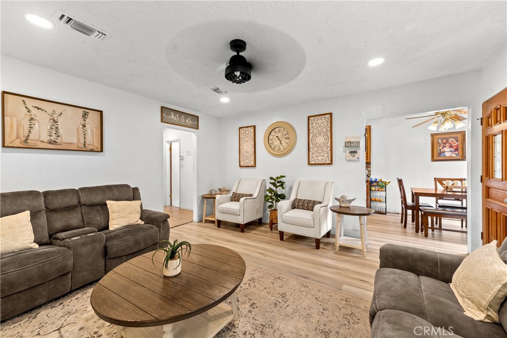115 N Magnolia Court