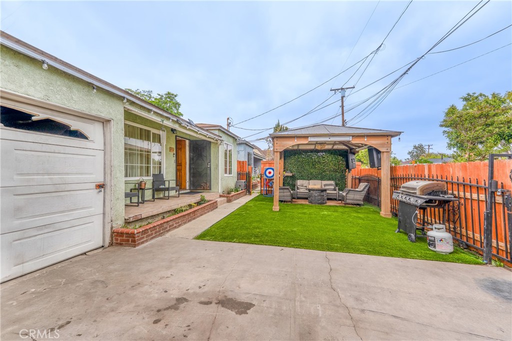 115 N Magnolia Court