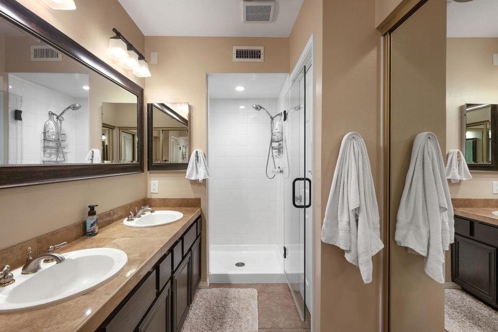 Ironwood Country Clu - Residential Lease