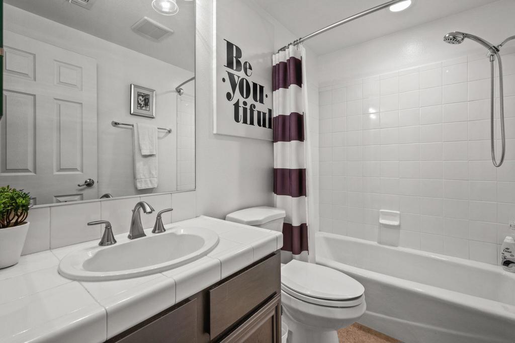 Ironwood Country Clu - Residential Lease