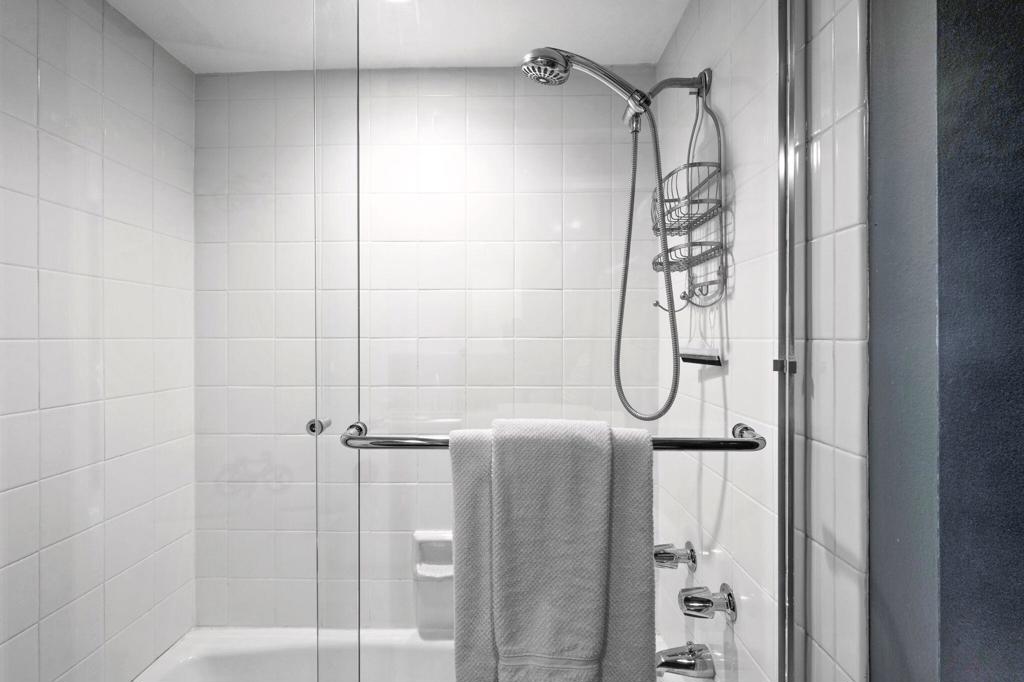 Ironwood Country Clu - Residential Lease