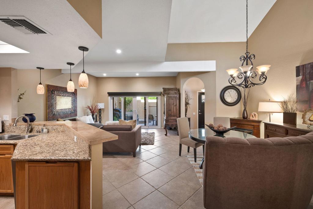 Ironwood Country Clu - Residential Lease