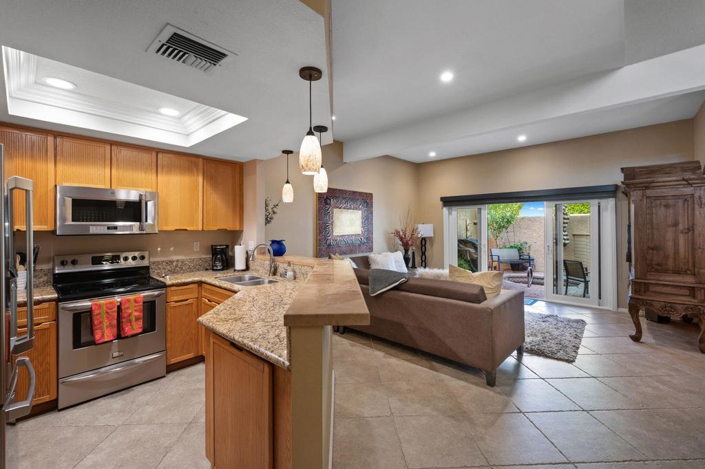 Ironwood Country Clu - Residential Lease