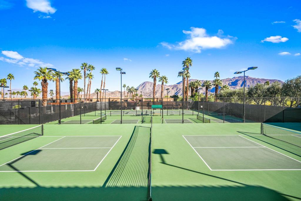 Ironwood Country Clu - Residential Lease
