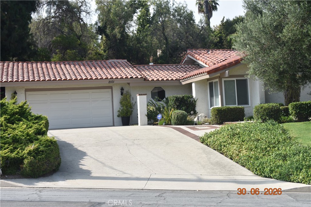 2101 Pioneer Avenue