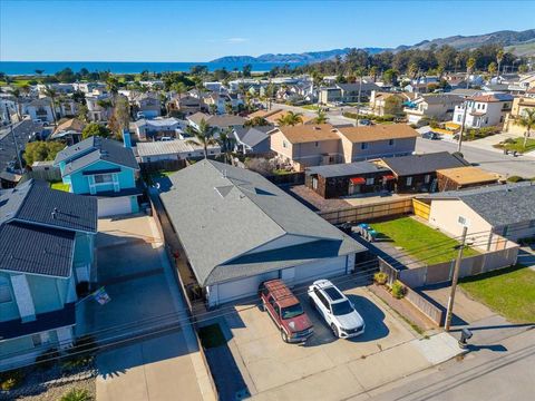 Tiny photo for 359 N 3rd Street, Grover Beach, CA 93433 (MLS # ML82030354)