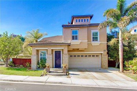 2901 Llewellyn Drive Signal Hill CA 90755