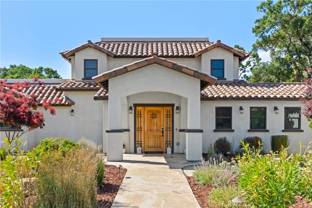 10270 Santa Ana Road