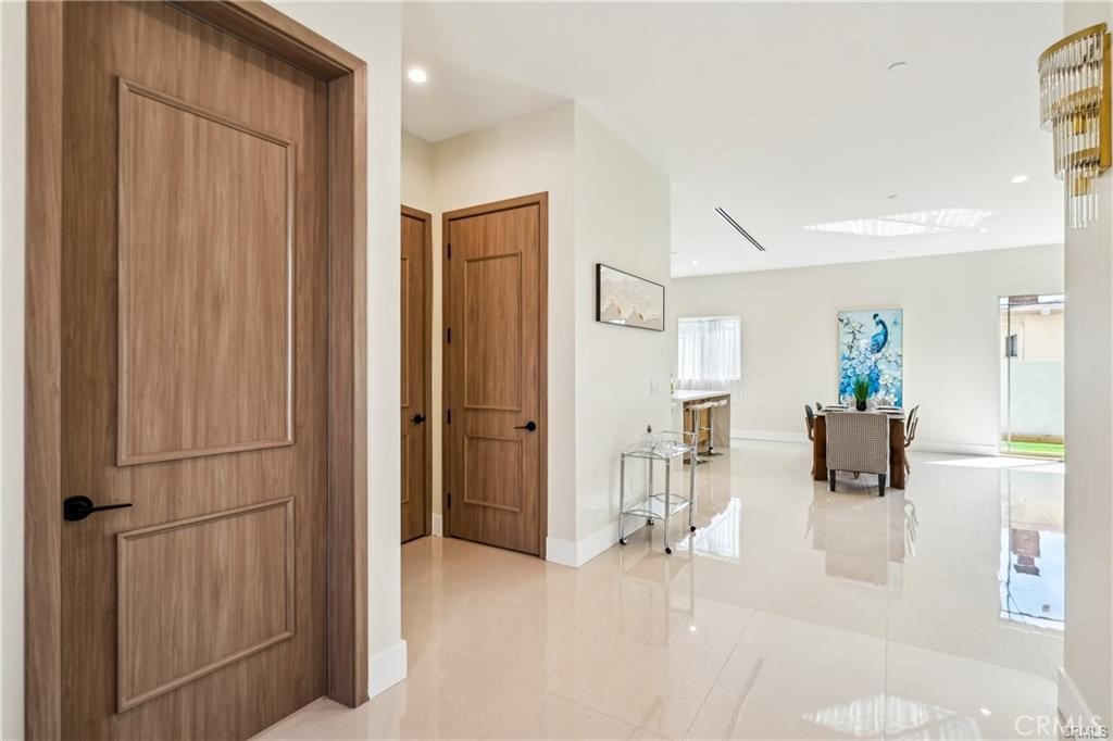 10349 Mapledale Street