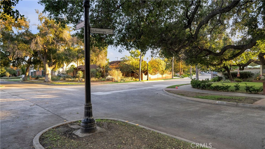 2510 N Park Boulevard