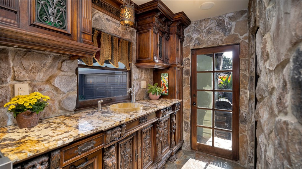 Floral Park - Residential