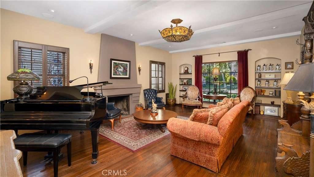 Floral Park - Residential