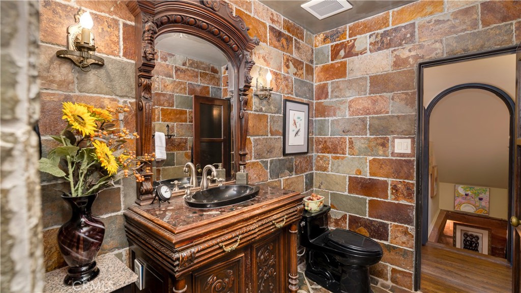 Floral Park - Residential