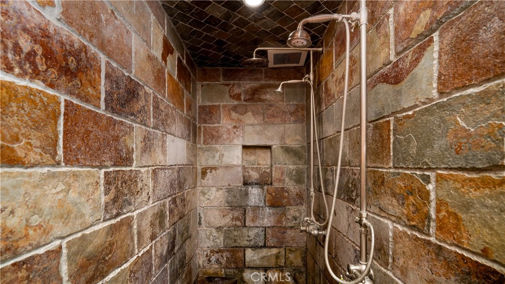 Floral Park - Residential