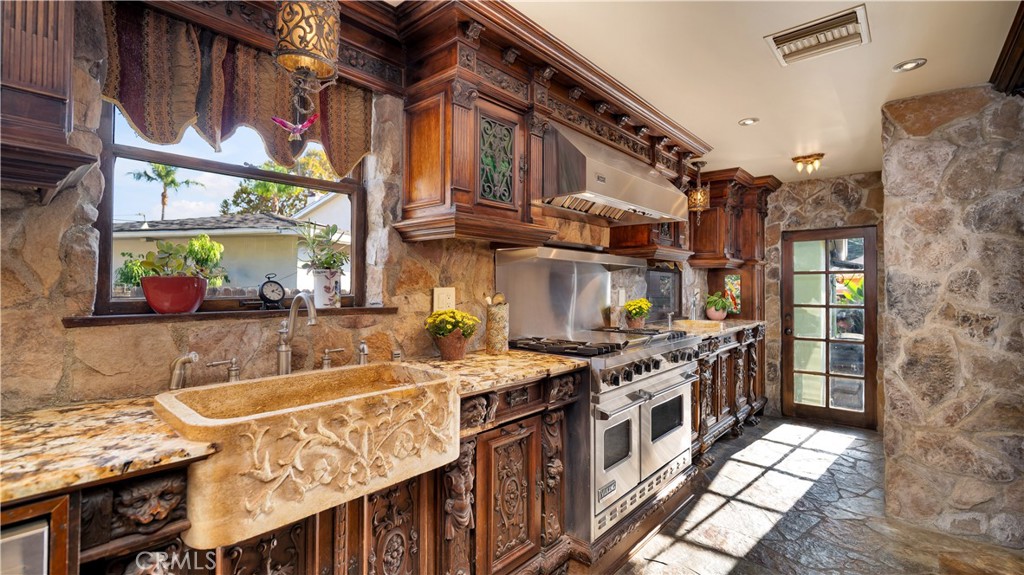 Floral Park - Residential