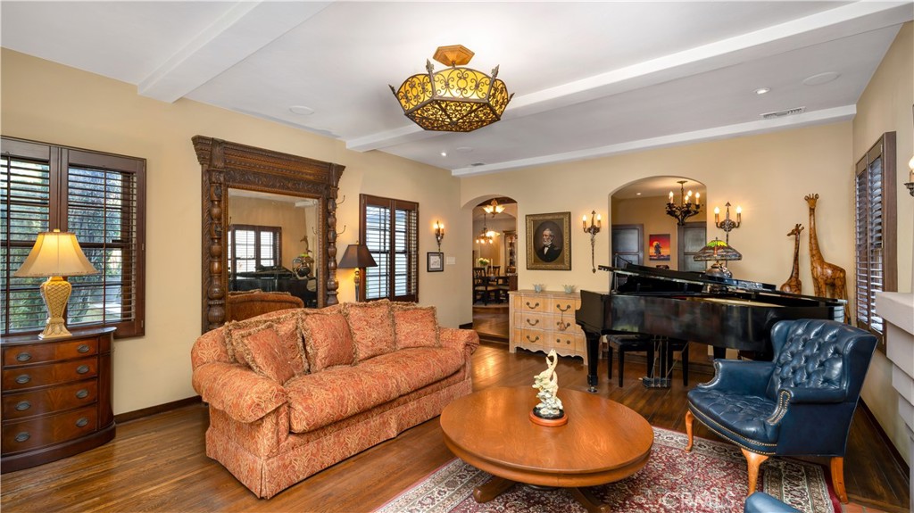 Floral Park - Residential