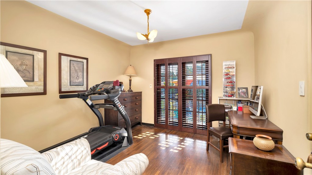 Floral Park - Residential