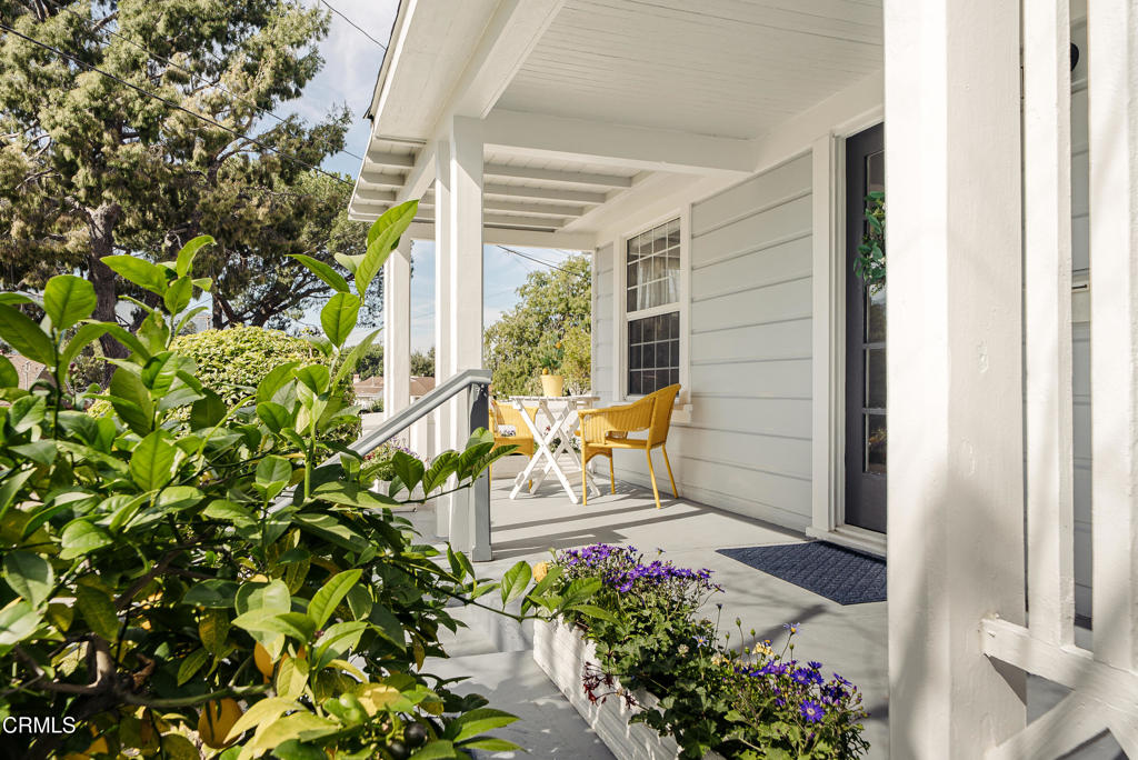 2843 Los Olivos Lane