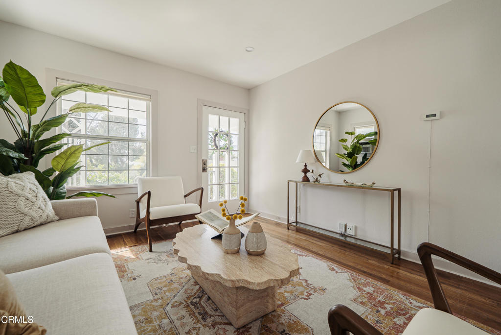 2843 Los Olivos Lane