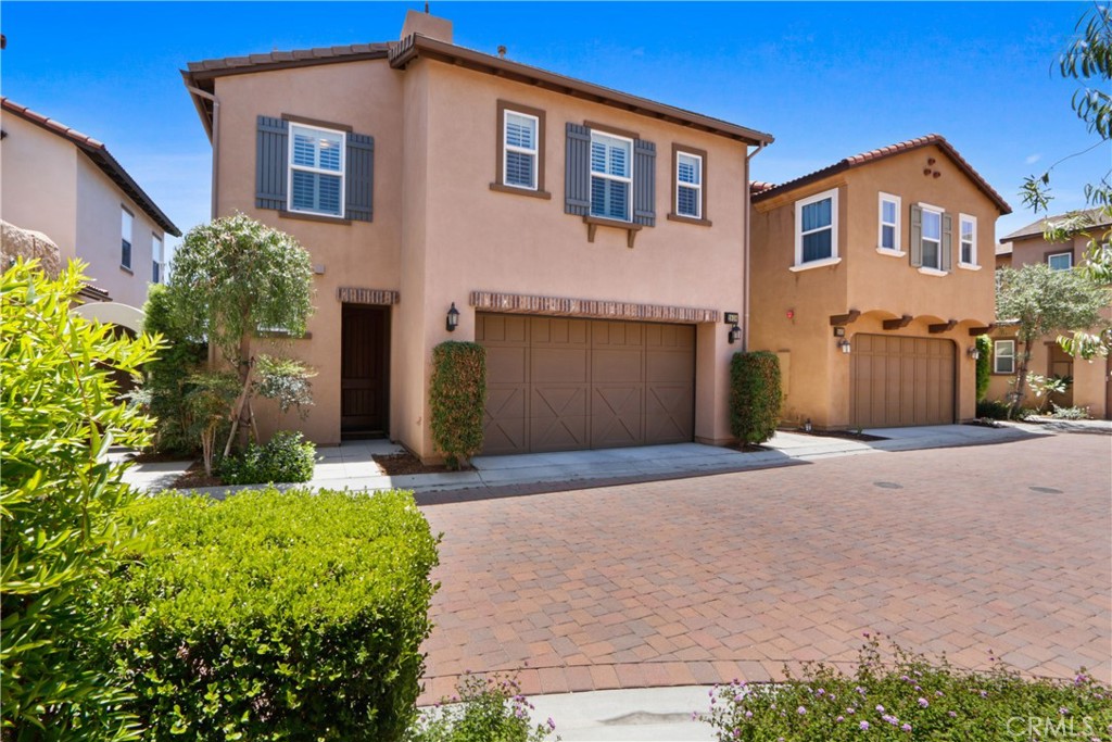 Beautiful 4 bedroom, 3 bath, 2 car garage detached single family residence in the wonderful city of Brea in the Blackstone community. This home has been completely remodeled 2023 with a brand-new kitchen with modern shaker cabinets, quartz counter tops- back splash, stainless steel appliances, pendant lighting, large walk-in pantry, large seating island, and all brand-new luxury vinyl flooring throughout home. This property is also equipped with paid off solar panels that means tenant will not pay any electricity and a complete water softener filtration system. The upstairs offers 3 spacious rooms and a large primary suit that is absolutely gorgeous with dual sinks, large walk-in closet with built in closet organizers, and stunning views from the master bedroom windows. Don't forget about the backyard for all of those summertime BBQs with family and friends. Did I mention the panoramic views... absolutely stunning. Hurry this property will not last! The HOA offers resort style amenities such as a junior Olympic size pool, playgrounds, BBQ & picnic areas. You must see to really appreciate. Location, location, location.