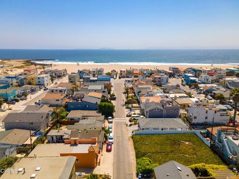 Photo of 145 Los Angeles Avenue, Oxnard, CA 93035 (MLS # V1-30120)