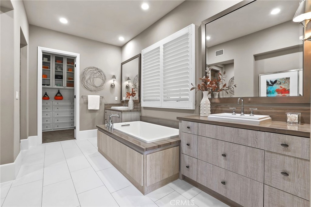 Amelia (OHAME) - Residential