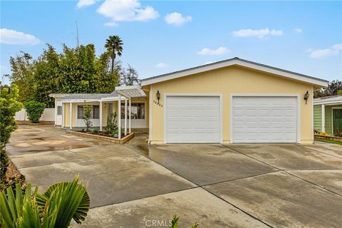 38262 Via Oruga Murrieta CA 92563