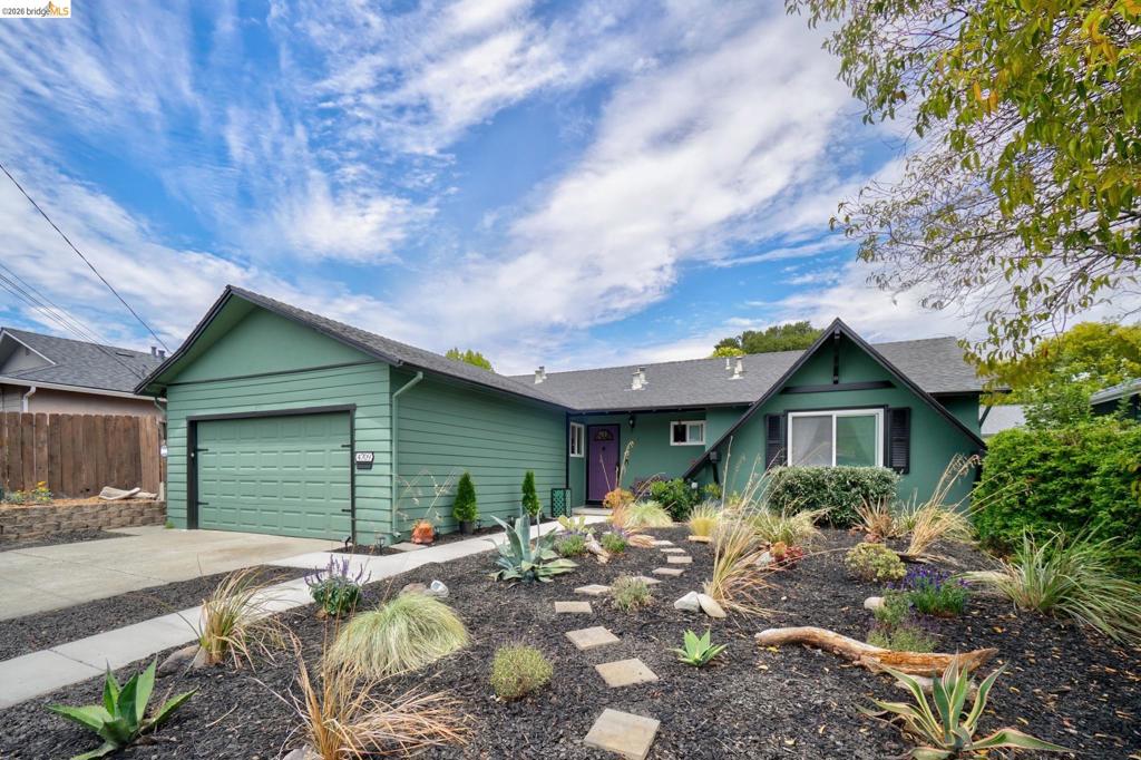 4709 Santa Rita Rd RD