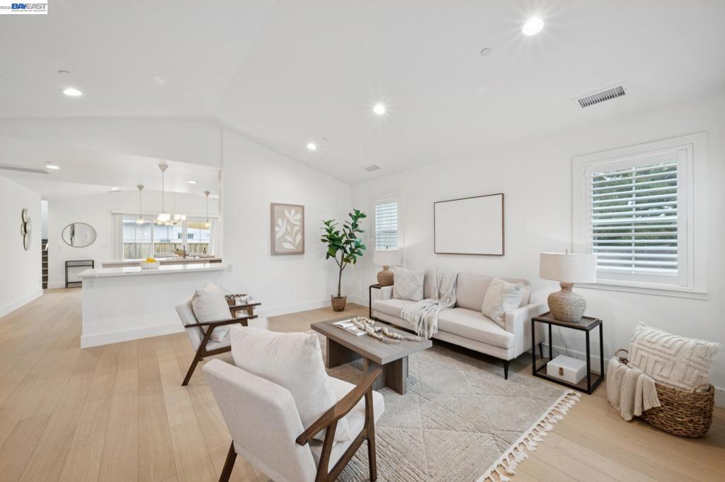 21112 Tyee Ct