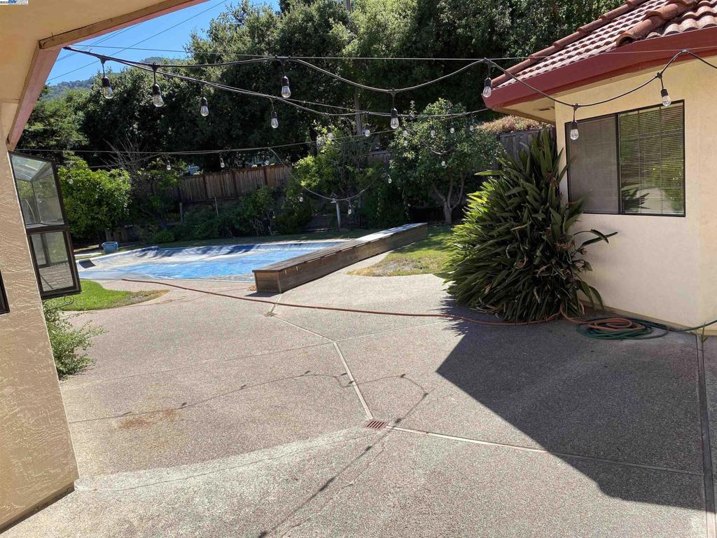 ALAMEDA COUNTY - Residential