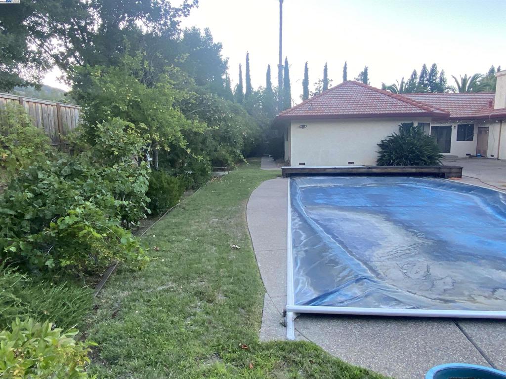 ALAMEDA COUNTY - Residential