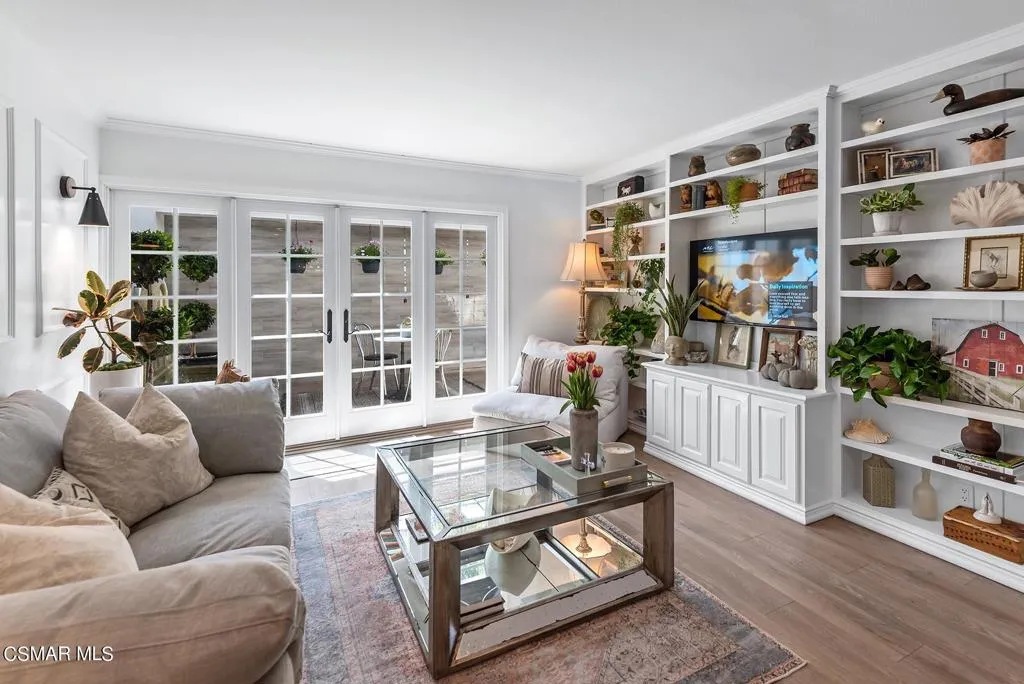 Westlake Village, California 91361, United States, 3 Bedrooms Bedrooms, ,3 BathroomsBathrooms,Residential,Active,175816