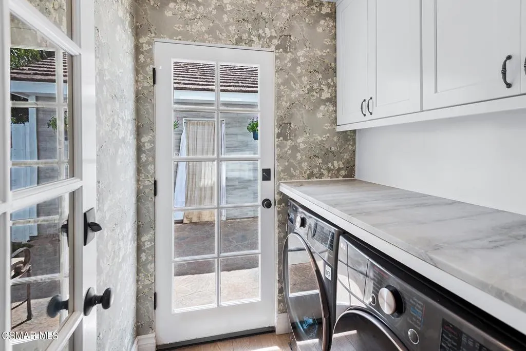 Westlake Village, California 91361, United States, 3 Bedrooms Bedrooms, ,3 BathroomsBathrooms,Residential,Active,175816