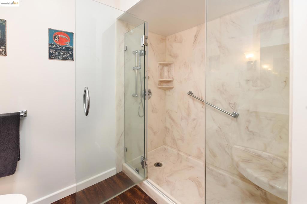 ROSSMOOR - Residential Lease