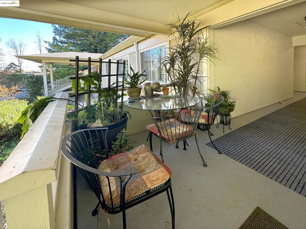 ROSSMOOR - Residential Lease
