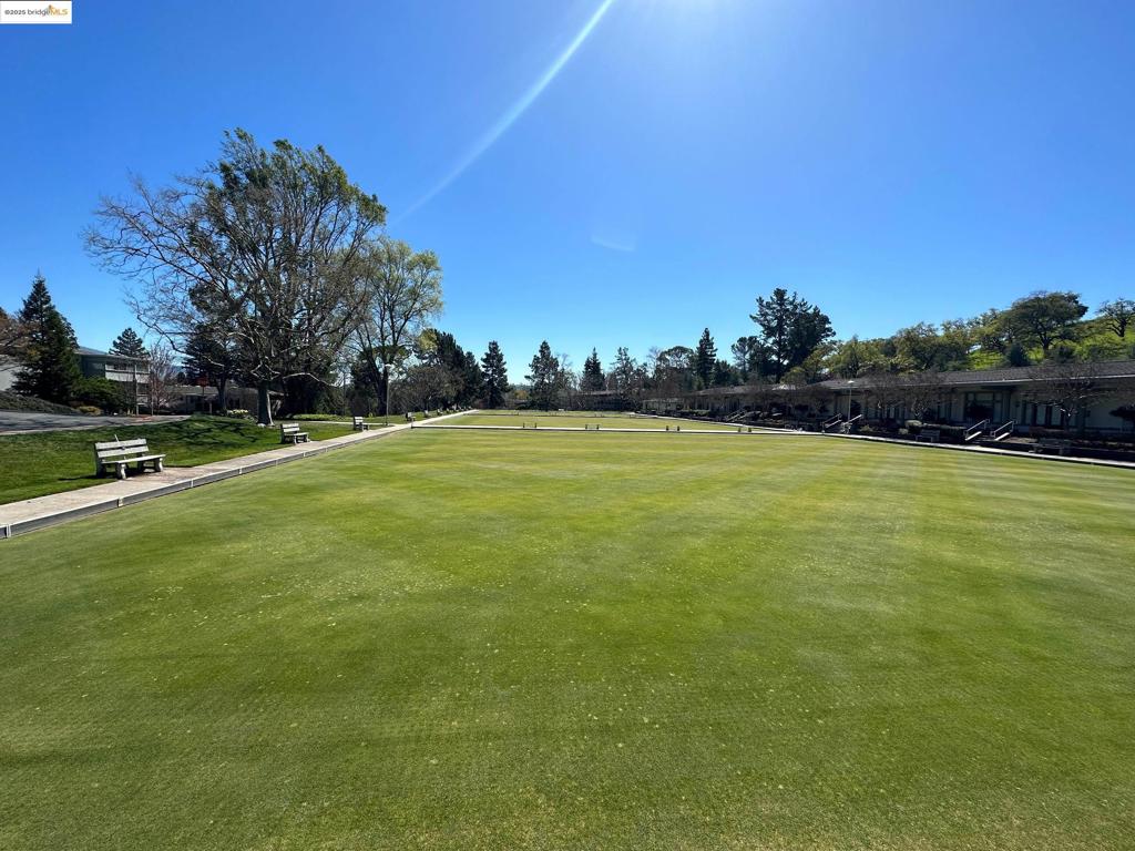 ROSSMOOR - Residential Lease