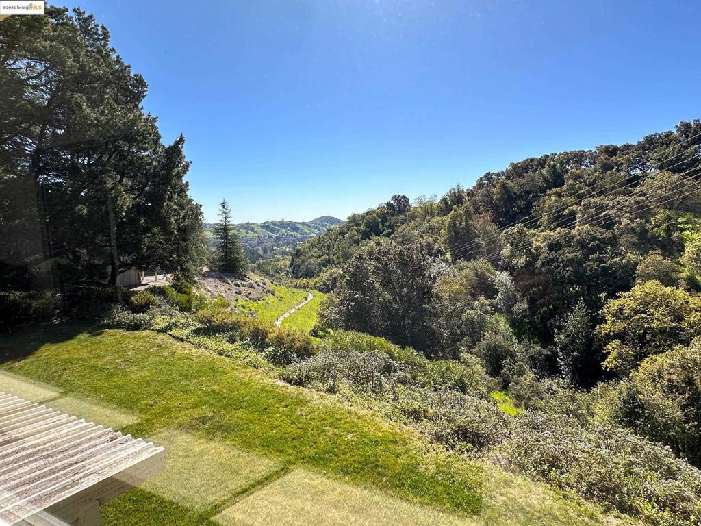 ROSSMOOR - Residential Lease