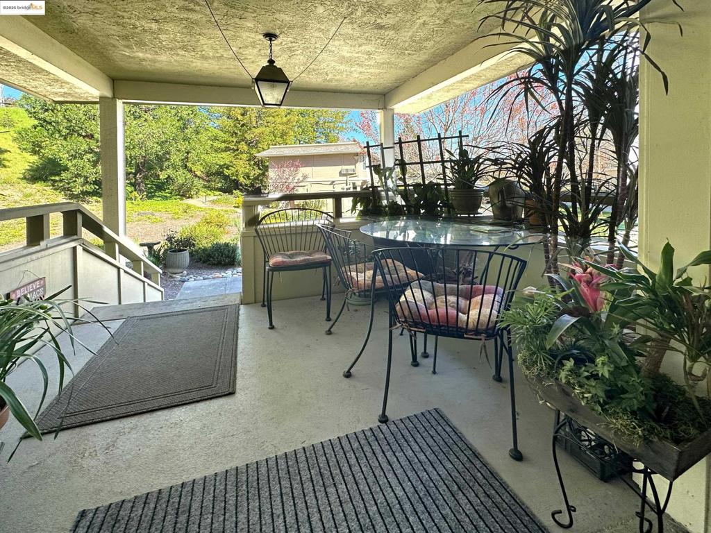 ROSSMOOR - Residential Lease