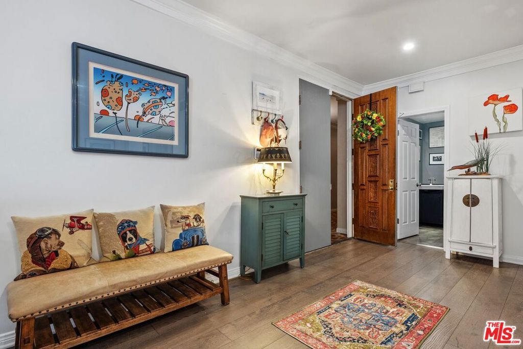 Photo of 11815 Dorothy Street #3, Los Angeles, CA 90049 (MLS # 25607301)