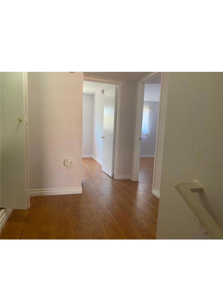 19545 Sherman Way 44