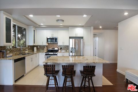 Tiny photo for 5601 W Olympic Boulevard #301, Los Angeles, CA 90036 (MLS # 26835895)