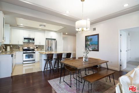 Tiny photo for 5601 W Olympic Boulevard #301, Los Angeles, CA 90036 (MLS # 26835895)