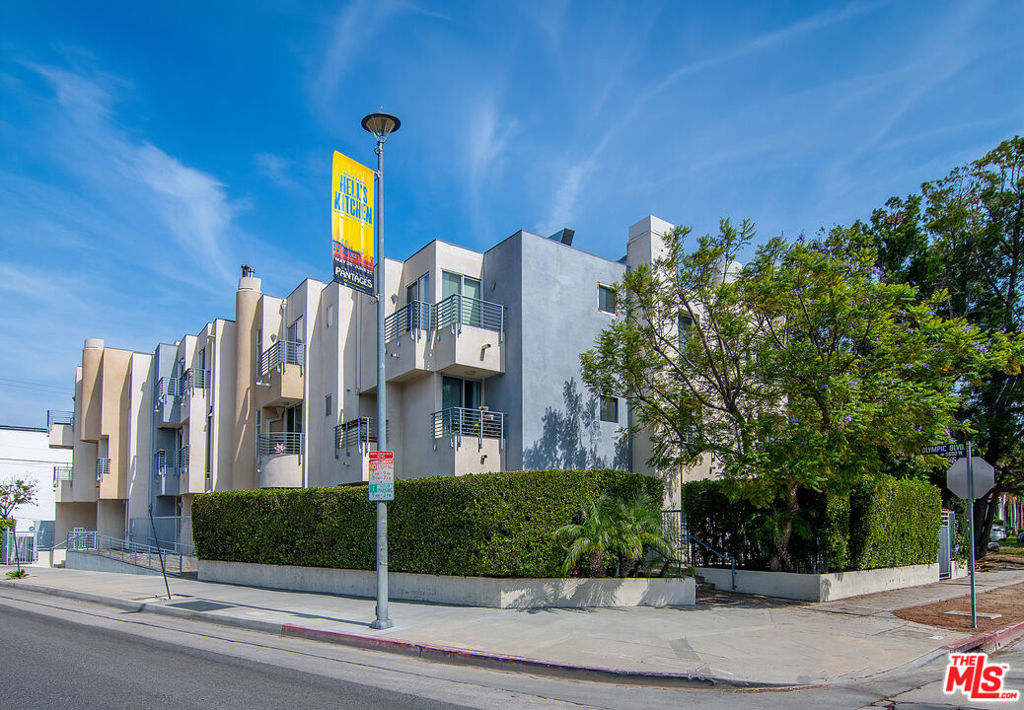 5601 W Olympic Boulevard 301